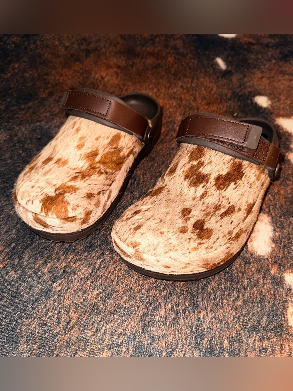Women’s Brown Faux Fur CROCS with Adjustable Strap